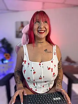ashlyrey-1 online show from 09/26/25, 11:00