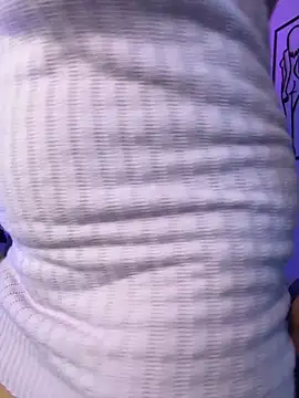 ashlyrey-1 online show from 04/14/26, 10:04