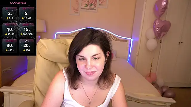 MirandaWong online show from 03/03/25, 09:55