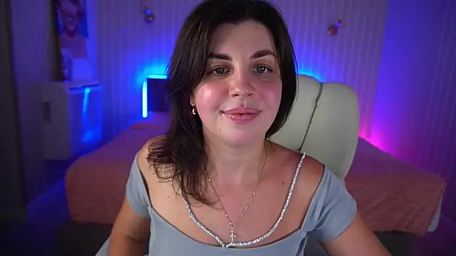 MirandaWong online show from 09/13/25, 07:25