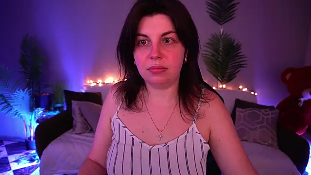 MirandaWong online show from 03/27/26, 06:33