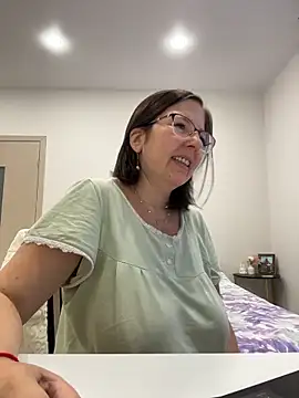 B Bonya m online show from 02/17/26, 03:59