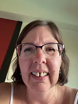 Snapshot of B_Bonya_m chatting on 02/11/25, 05:16 B Bonya m online show from 02/11/25, 05:16