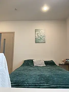 B Bonya m online show from 03/31/26, 04:03