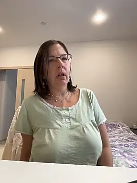 B Bonya m online show from 02/28/26, 04:23