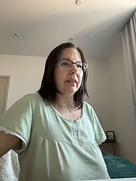 B Bonya m online show from 03/24/26, 03:39