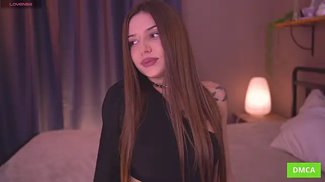 Snapshot of Deeptalkss chatting on 11/23/25, 08:02 Deeptalkss online show from 11/23/25, 08:02