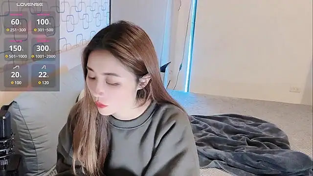 Snapshot of sweet5200 chatting on 03/16/25, 02:55 sweet5200 online show from 03/16/25, 02:55