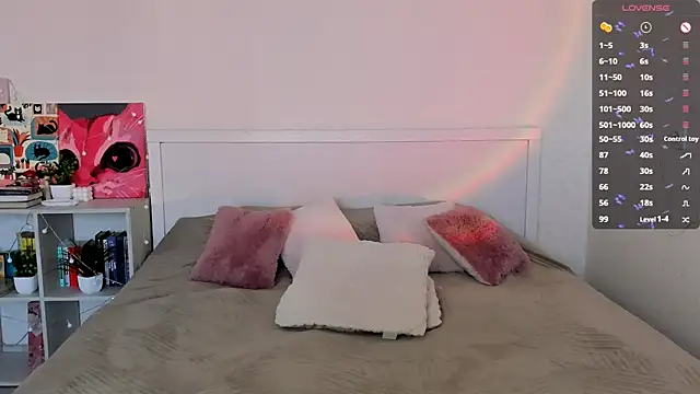 LittleKiitten online show from 07/29/26, 03:22