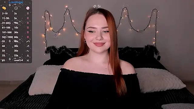 LittleKiitten online show from 01/11/25, 02:15