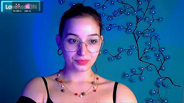 Jessie Kisss online show from 10/11/25, 05:19