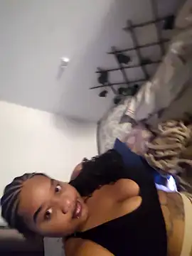 vic pretynhaa online show from 02/03/26, 01:16