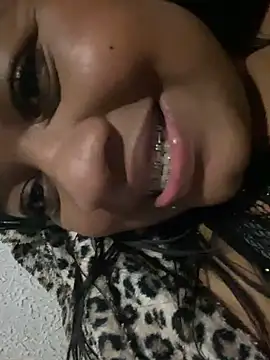 vic pretynhaa online show from 03/11/25, 06:41