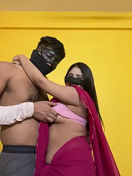 Hotcouple012 online show from 02/18/26, 07:21