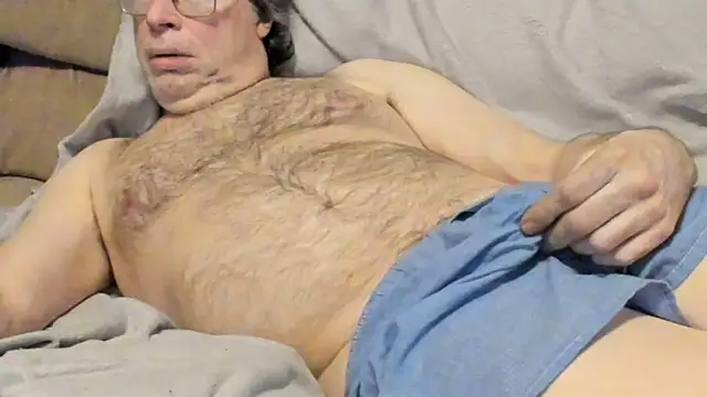 MidwestDadbod online show from 10/09/25, 12:49