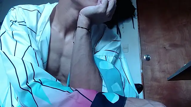 calioppe01 online show from 11/22/25, 01:10