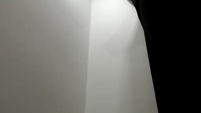 Snapshot of Kitten_Hot_ chatting on 12/05/25, 11:09 Kitten Hot online show from 12/05/25, 11:09