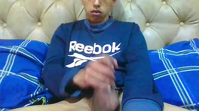 Snapshot of danuel23 chatting on 09/25/25, 09:32 danuel23 online show from 09/25/25, 09:32
