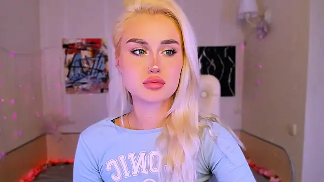  Ravenaa online show from 10/23/25, 01:21