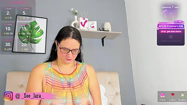 Snapshot of Soe_Lara chatting on 03/20/25, 11:27 Soe Lara online show from 03/20/25, 11:27
