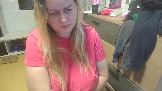 Meliss Official9 online show from 02/23/26, 10:21