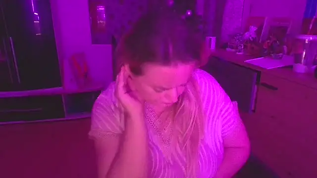 Meliss Official9 online show from 12/16/25, 08:35