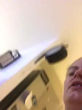 Meliss Official9 online show from 10/27/25, 08:54