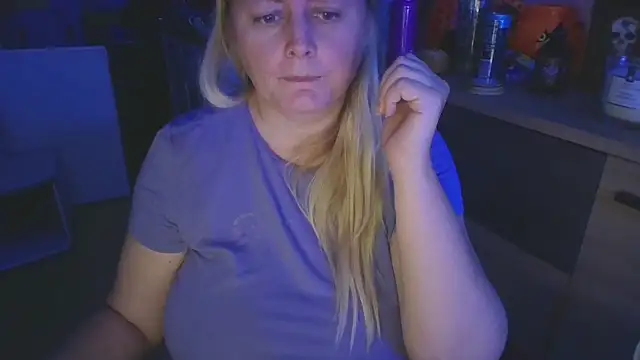 Meliss Official9 online show from 10/30/25, 06:27