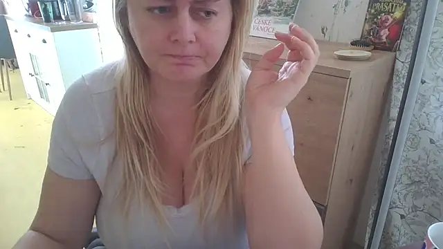 Meliss Official9 online show from 11/20/25, 09:32