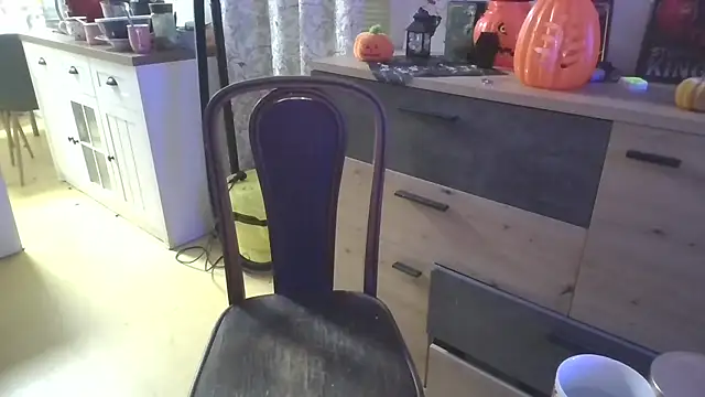 Meliss Official9 online show from 10/26/25, 07:58