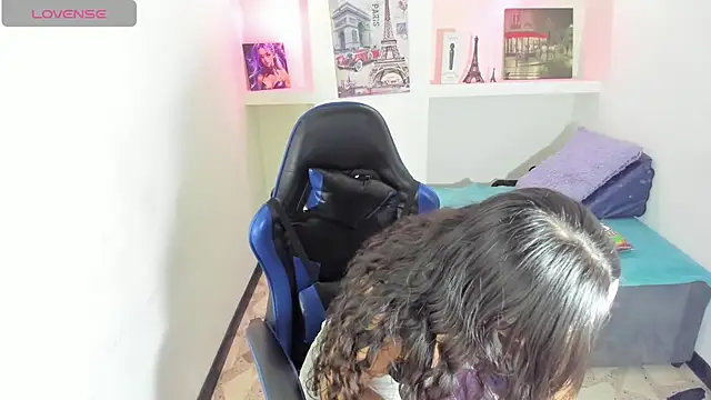 Catalehia Milk online show from 09/21/25, 07:41