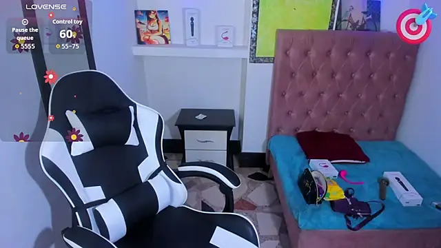 Catalehia Milk online show from 09/22/25, 08:59