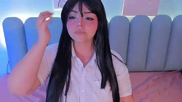 curvy rousi online show from 11/07/25, 11:37