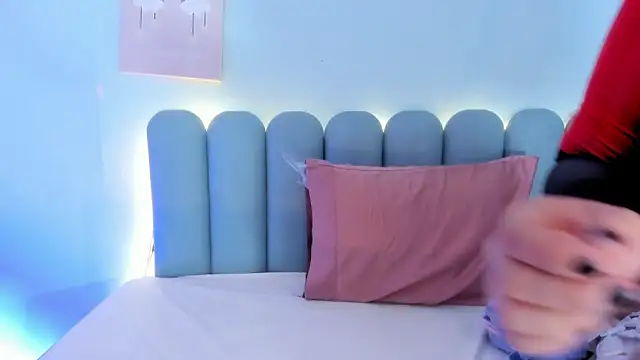 curvy rousi online show from 02/18/26, 11:50