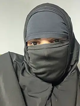 Snapshot of MARYADSUARD chatting on 01/10/26, 09:37 MARYADSUARD online show from 01/10/26, 09:37