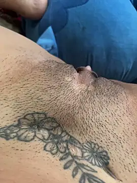 MARYADSUARD online show from 10/26/25, 05:02