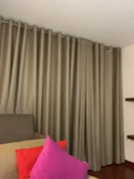 Snapshot of Alice_Biel chatting on 05/20/26, 01:13 Alice Biel online show from 05/20/26, 01:13