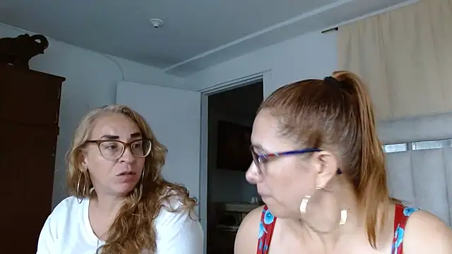 Snapshot of karlabarrera chatting on 06/03/26, 08:35 karlabarrera online show from 06/03/26, 08:35