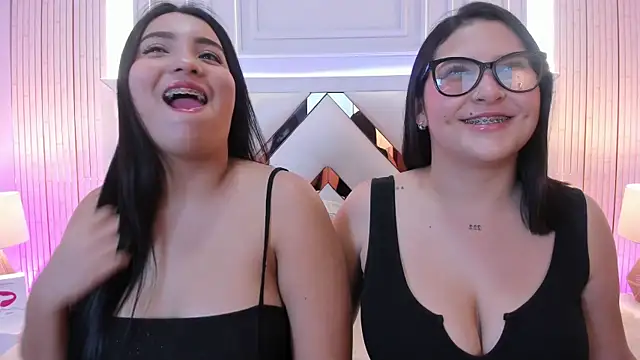 madeleine2112 online show from 02/14/26, 03:18