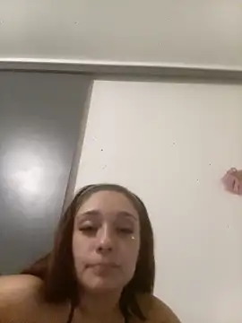 bbferlinaa online show from 03/10/26, 12:14