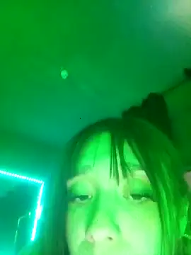 bbferlinaa online show from 03/06/26, 07:42