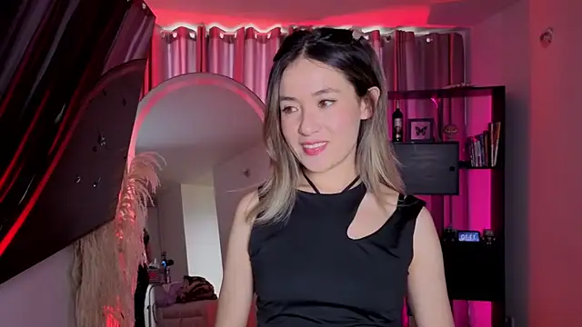 sexfire lalita online show from 04/11/26, 04:10