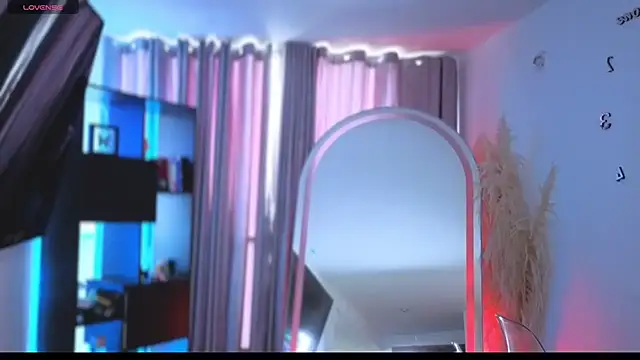 Snapshot of sexfire_lalita chatting on 12/19/25, 08:55 sexfire lalita online show from 12/19/25, 08:55