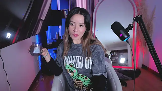 Snapshot of sexfire_lalita chatting on 10/23/25, 06:39 sexfire lalita online show from 10/23/25, 06:39