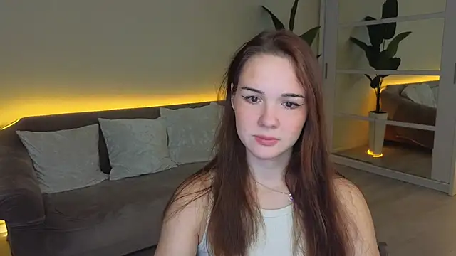 Snapshot of LindaRobertz chatting on 09/13/25, 09:04 LindaRobertz online show from 09/13/25, 09:04