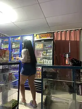 Hot beauty   online show from 03/24/26, 02:22