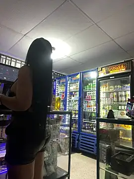 Hot beauty   online show from 04/26/26, 02:42