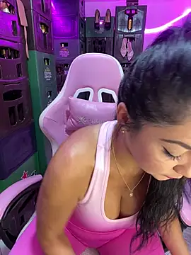 Hot beauty   online show from 09/12/25, 03:06