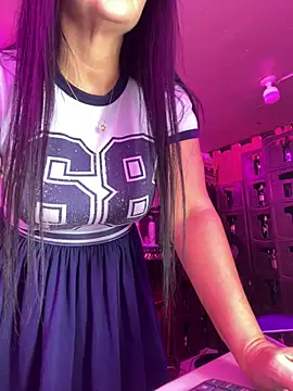 Hot beauty   online show from 04/22/26, 03:13