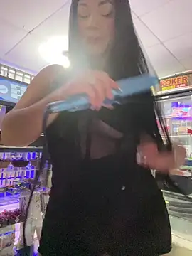 Hot beauty   online show from 02/10/26, 02:21